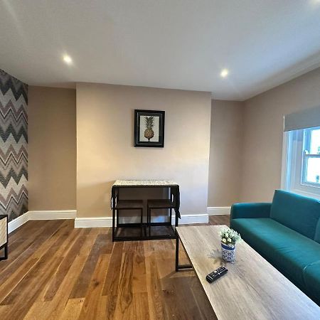 Funky 1 Bedroom Apartment Next To The Sea Brighton Exterior foto